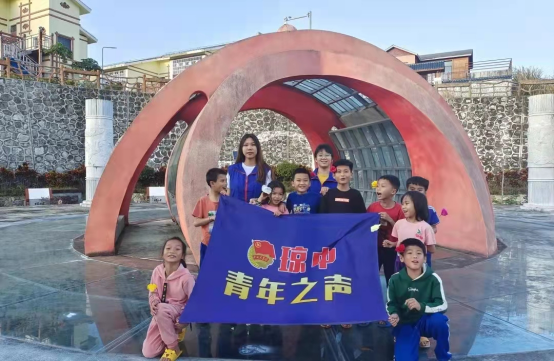 1646903587349760.png 琼台学子返乡(支教篇)1016.png