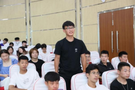 1634268055310273.png 主题:征信知识进校园宣讲活动圆满成功401.png